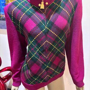 Not ugly Christmas sweater cardigan plaid wool designer St John pink green L 14